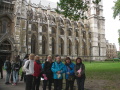 iaci naej koly spolu s  Mgr. Alenou Rakovskou a Mgr. Zuzanou Herdovou pri Westminsterskej katedrle
