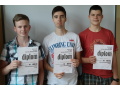 �spe�n� rie�itelia krajsk�ho kola matematickej olympi�dy: Alexander Gajdo� I.B, Martin Ben� II.A, Marko �epec I.B