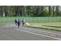 Mat Rusnk a jeho speri poas behu na 100m