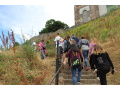 iaci kraj po schodoch smerom k bazilike v Ostrihome