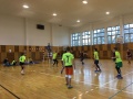 Semifin�le - ihrisko B � �iaci po�as volejbalov�ho z�pasu
