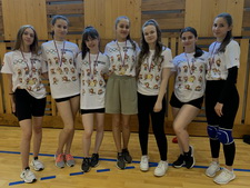 Olympijsk� de� v znamen� medzitriedneho volejbalov�ho turnaja