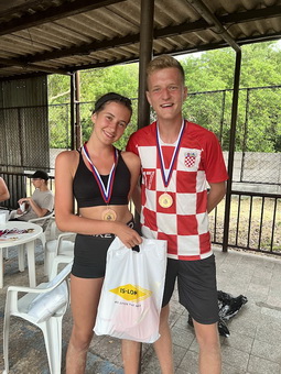 Turnaj v pl�ovom volejbale