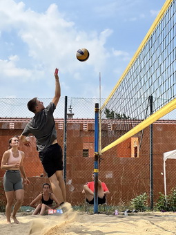 Turnaj v pl�ovom volejbale