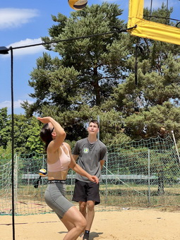 Turnaj v pl�ovom volejbale