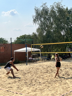 Turnaj v pl�ovom volejbale