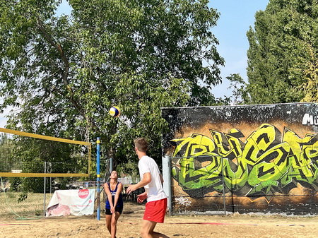 Turnaj v pl�ovom volejbale