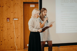 E. Dosko�ov� - L. Brenkusov�