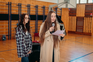 I. Laku�ov�, V. �losiarov� - 2. miesto