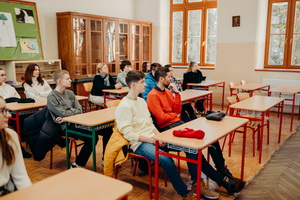 De� otvoren�ch dver�