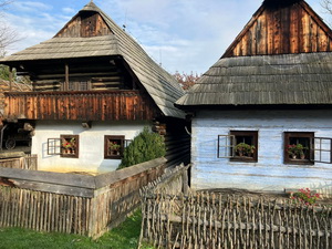 Exkurzia za odmenu - M�zeum slovenskej dediny SNM, N�rodn� cintor�n v Martine