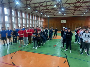 �tudenti z Gymn�zia Janka Kr�a majstrami okresu S� Zlat�ch Moraviec vo florbale