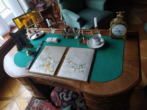 Gymn�zium Janka Kr�a v Jind�ichovom Hradci