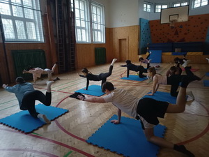 Gymn�zium Janka Kr�a v Jind�ichovom Hradci