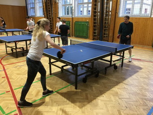 Gymn�zium Janka Kr�a v Jind�ichovom Hradci