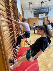 Gymn�zium Janka Kr�a v Jind�ichovom Hradci