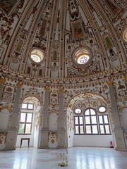 Gymn�zium Janka Kr�a v Jind�ichovom Hradci