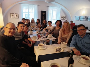 Gymn�zium Janka Kr�a v Jind�ichovom Hradci