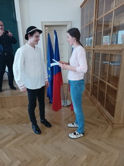 Gymn�zium Janka Kr�a v Jind�ichovom Hradci