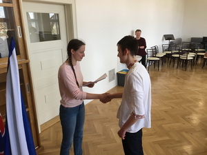 Gymn�zium Janka Kr�a v Jind�ichovom Hradci