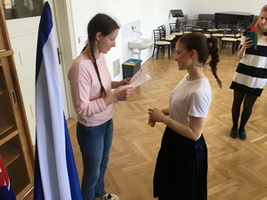 Gymn�zium Janka Kr�a v Jind�ichovom Hradci