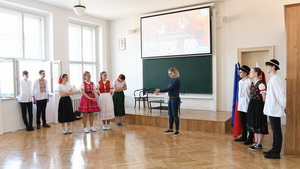 Gymn�zium Janka Kr�a v Jind�ichovom Hradci