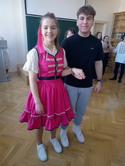 Gymn�zium Janka Kr�a v Jind�ichovom Hradci