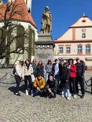 Gymn�zium Janka Kr�a v Jind�ichovom Hradci