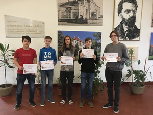 V�azstvo v celoslovenskej informatickej s��a�i iBobor patr� �iakovi n�ho gymn�zia!