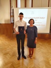 Ocenenie n�ho �tudenta J�na Adamca Predsedom Nitrianskeho samospr�vneho kraja