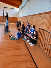 Z�skali sme postup do krajsk�ho kola vo volejbale