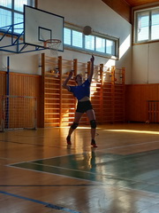 Z�skali sme postup do krajsk�ho kola vo volejbale