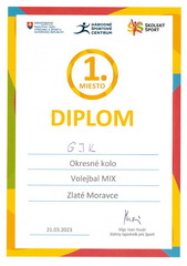 Z�skali sme postup do krajsk�ho kola vo volejbale