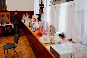 25. �kolsk� reprezenta�n� ples rodi�ov, priate�ov a�absolventov gymn�zia