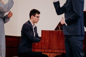 25. �kolsk� reprezenta�n� ples rodi�ov, priate�ov a�absolventov gymn�zia