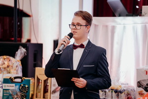 25. �kolsk� reprezenta�n� ples rodi�ov, priate�ov a�absolventov gymn�zia