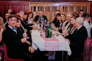 25. �kolsk� reprezenta�n� ples rodi�ov, priate�ov a�absolventov gymn�zia