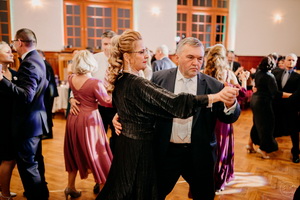 25. kolsk reprezentan ples rodiov, priateov aabsolventov gymnzia