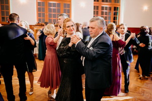 25. �kolsk� reprezenta�n� ples rodi�ov, priate�ov a�absolventov gymn�zia