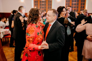 25. �kolsk� reprezenta�n� ples rodi�ov, priate�ov a�absolventov gymn�zia