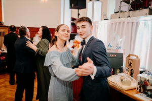 25. �kolsk� reprezenta�n� ples rodi�ov, priate�ov a�absolventov gymn�zia