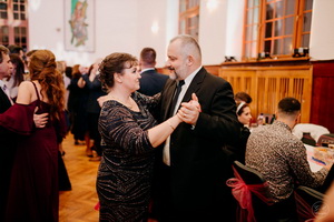 25. �kolsk� reprezenta�n� ples rodi�ov, priate�ov a�absolventov gymn�zia