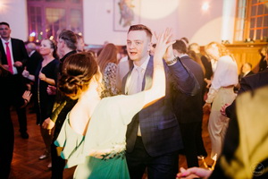 25. �kolsk� reprezenta�n� ples rodi�ov, priate�ov a�absolventov gymn�zia