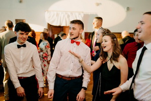 25. �kolsk� reprezenta�n� ples rodi�ov, priate�ov a�absolventov gymn�zia