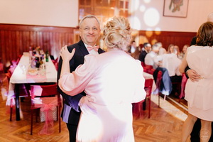 25. �kolsk� reprezenta�n� ples rodi�ov, priate�ov a�absolventov gymn�zia