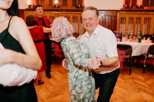 25. �kolsk� reprezenta�n� ples rodi�ov, priate�ov a�absolventov gymn�zia