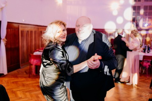 25. �kolsk� reprezenta�n� ples rodi�ov, priate�ov a�absolventov gymn�zia