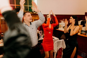 25. �kolsk� reprezenta�n� ples rodi�ov, priate�ov a�absolventov gymn�zia