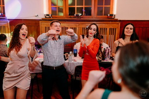 25. �kolsk� reprezenta�n� ples rodi�ov, priate�ov a�absolventov gymn�zia