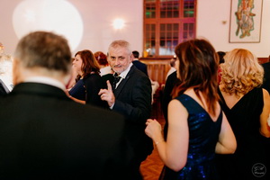 25. �kolsk� reprezenta�n� ples rodi�ov, priate�ov a�absolventov gymn�zia